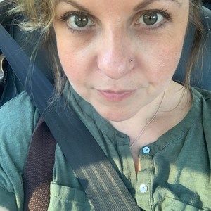 Meet your Posher, Danielle